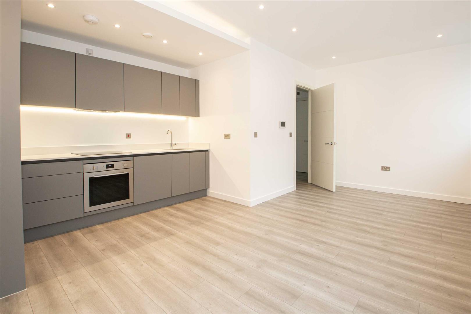 2 Foxhunter Drive, Linford Wood, Milton Keynes